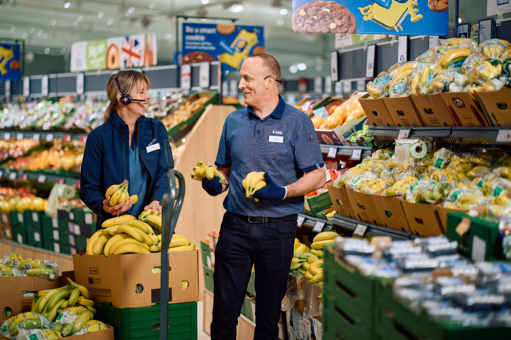 Lidl staff fruit and veg